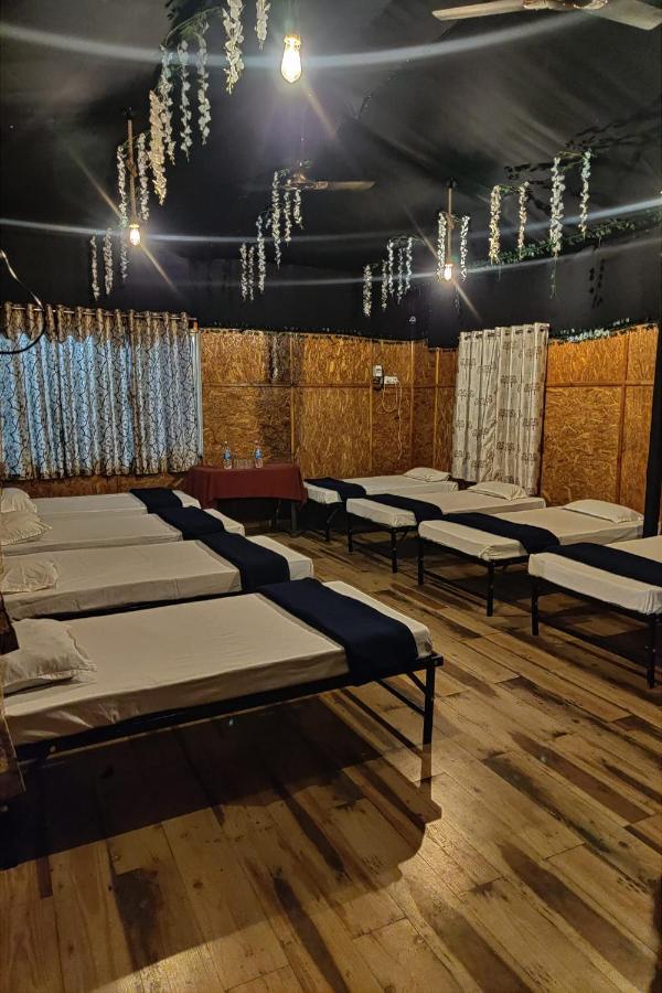 Sunshine Resort Poona Buitenkant foto